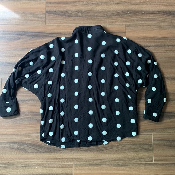 Zara polka dot button up shirt Pom poms - Picture 10 of 10